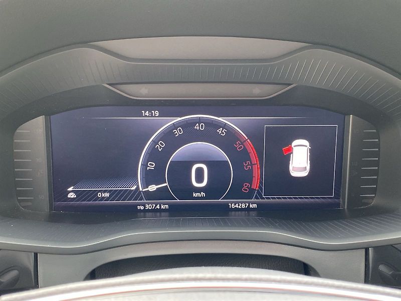 Škoda Kodiaq (2021) 2.0 TDI 4x4 DSG L&K - fotka 10 z 41