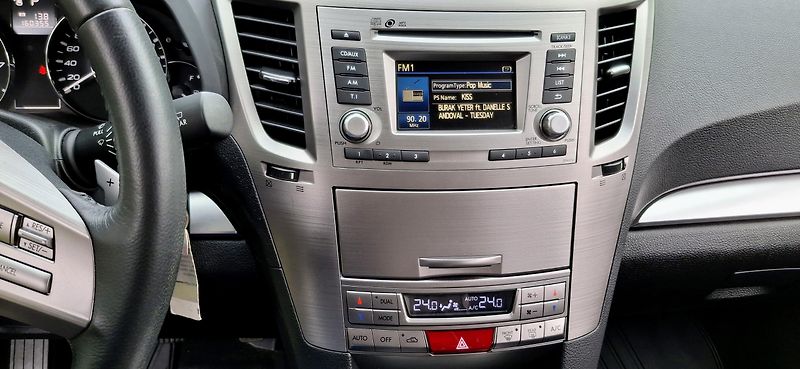 Subaru Outback 2.5 4x4 automat - fotka 22 z 64