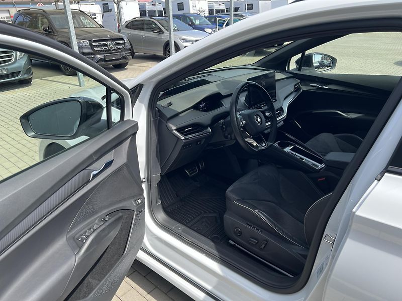 Škoda Enyaq (2023) Sportline*150kW*DPH - fotka 10 z 47