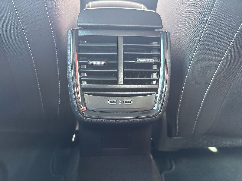 Škoda Kamiq (2026) 1.0 TSI DSG Monte Carlo - fotka 27 z 32