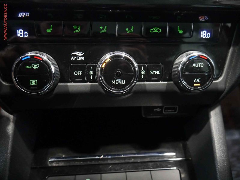 Škoda Octavia (2019) 2.0 TDi, 1.maj,ČR - fotka 17 z 21