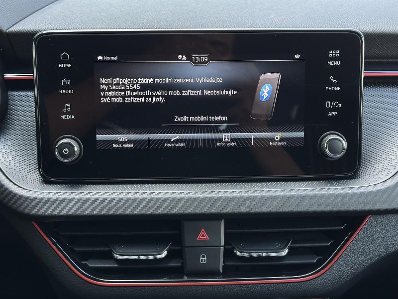 Škoda Scala 1.0TSi DSG Monte Carlo 116PS M - fotka 28 z 42