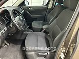 Škoda Yeti (2011) 2.0 TDi 4x4, bixen, autoAC - náhled 2