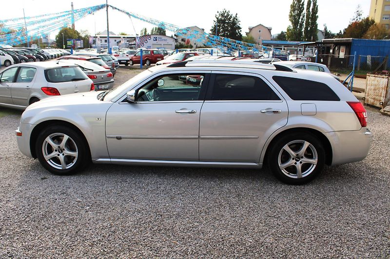 Chrysler 300C (2009) 3.0CRD KŮŽE XENON KLIMA ALU - fotka 4 z 17