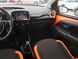 Toyota Aygo (2019) x-play 1.0 VVT-i, Serv.kniha - náhled 8