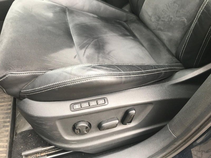 Škoda Karoq (2018) STYLE 1,5 TSI DSG - fotka 17 z 26