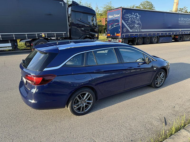 Opel Astra (2016) Sports Tourer 1.4 Turbo, 110kW - fotka 6 z 23