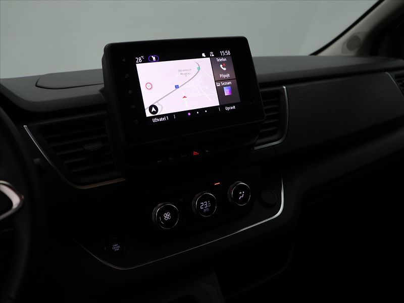 Renault Trafic 2,0 dCi 125kW Automat CZ DPH - fotka 20 z 33
