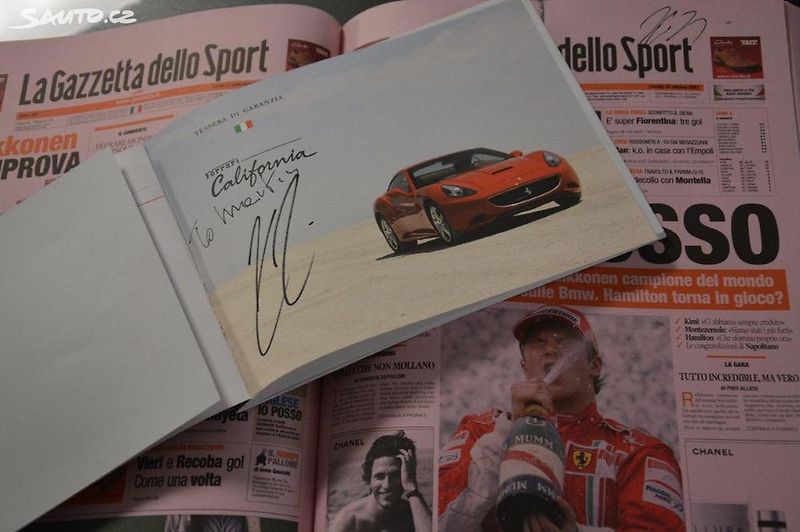 Ferrari California (2011) Top Podepsaná KIMI RAIKKONEN - fotka 47 z 48