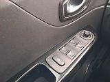 Renault Captur (2015) 1.2 TCe, Automat, Navi - náhled 16