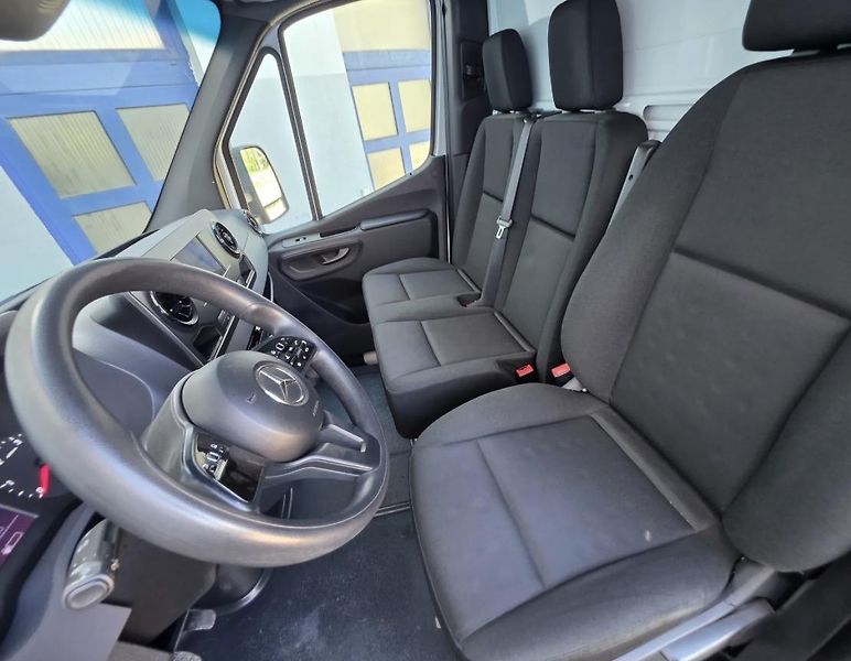 Mercedes-Benz Sprinter (2022) 514CDi N1 B tažné 3.5t  - fotka 2 z 4