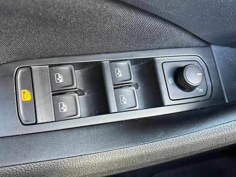 Škoda Kamiq Selection - fotka 21 z 26