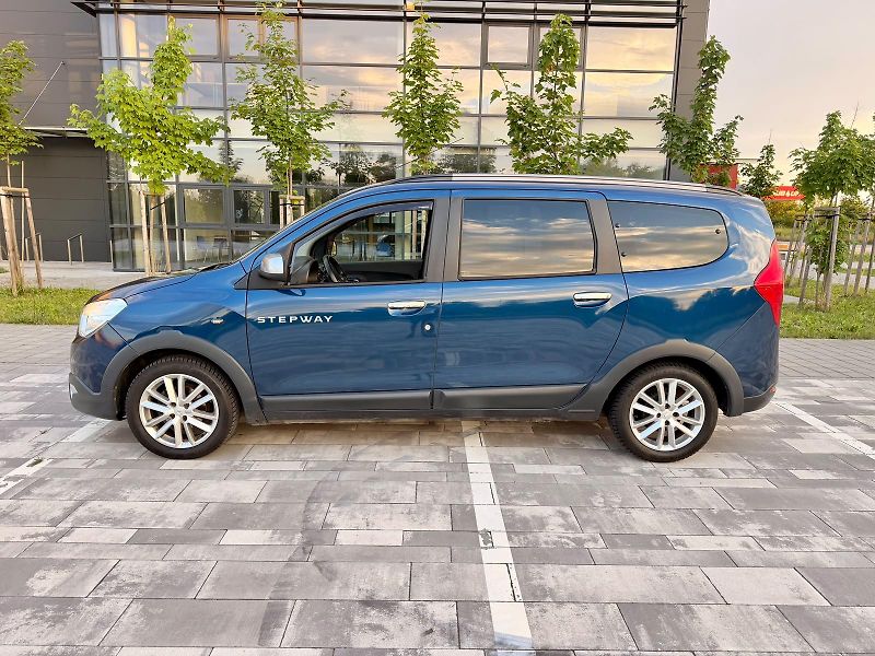 Dacia Lodgy (2018) 1.6 SCe 7 míst - fotka 8 z 19