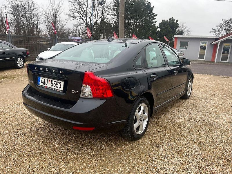Volvo S40 1.6D 84KW*NOVÉ VSTŘIKY* - fotka 7 z 26