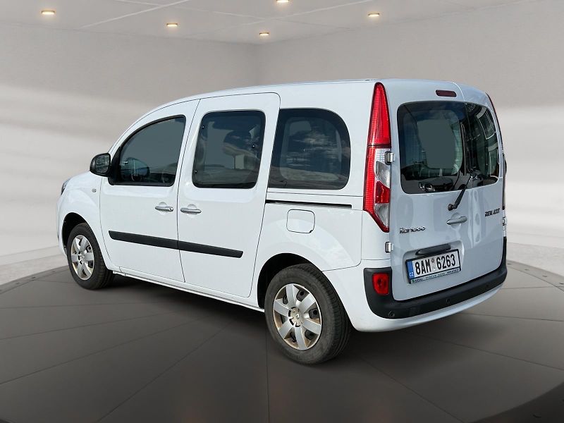 Renault Kangoo (2021) ZEN 1.5BDCi 70kW CZ DPH - fotka 4 z 11