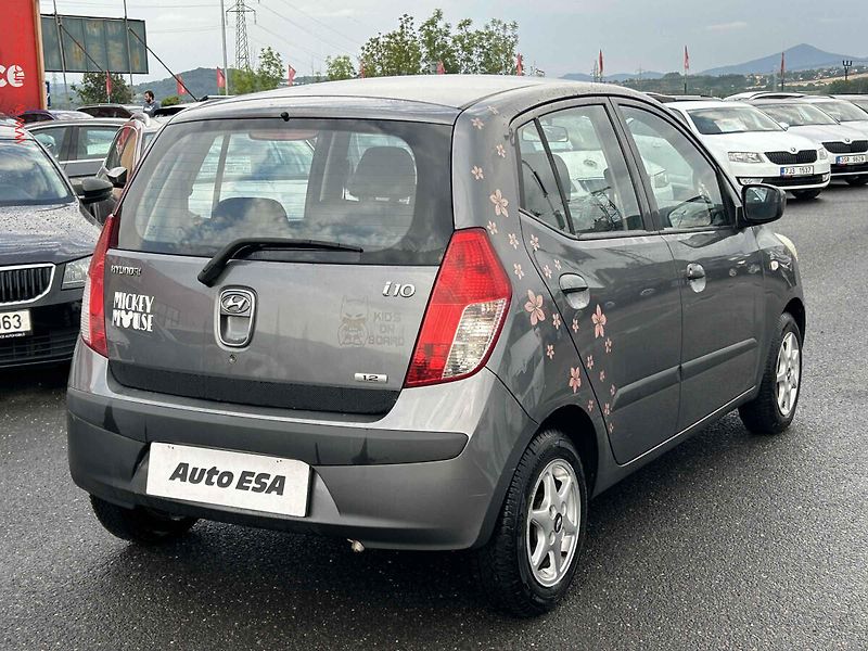 Hyundai i10 (2010) 1.2i, ČR, servis.kniha - fotka 4 z 14