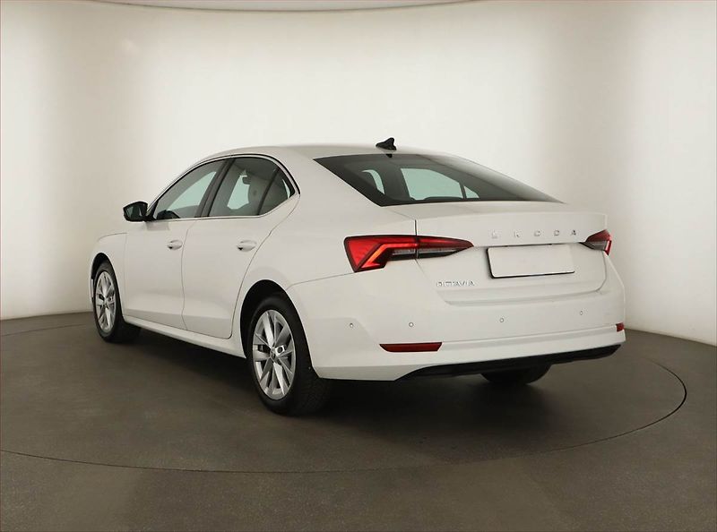 Škoda Octavia (2020) Style 2.0 TDI, ČR,1.maj, Navi - fotka 4 z 13