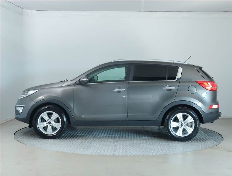 Kia Sportage (2010) 1.7 CRDi, Tempomat - fotka 3 z 15