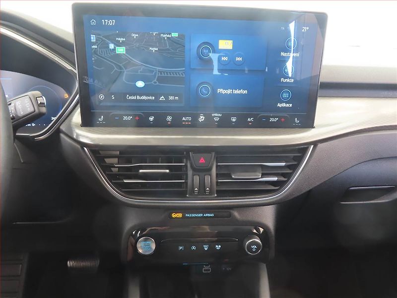 Ford Kuga (2024) Titanium 1.5 EcoBoost - fotka 12 z 15