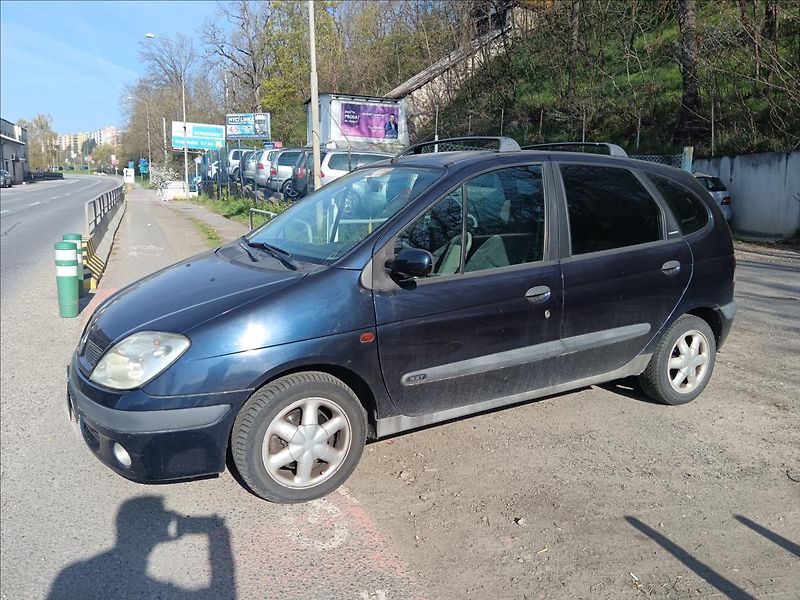 Renault Scénic 1,6 i  Megane - fotka 5 z 19