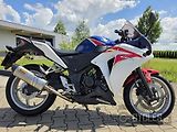 Honda CBR 250 R (2011) - náhled 4