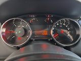 Peugeot 5008 (2016) 1.6 BlueHDi 88kW Allure - náhled 22
