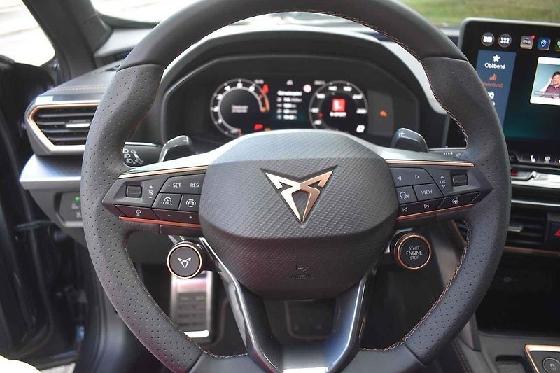 Cupra Formentor má po modernizaci docela výrazně změněnou příď