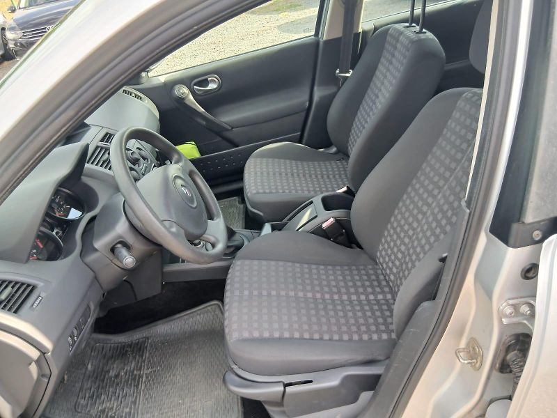 Renault Mégane Kombi, 1.5 dci, r.v.2006 - fotka 14 z 27