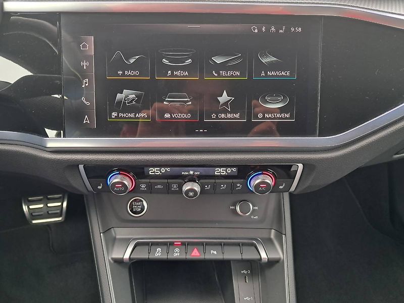 Audi Q3 (2023) ADVANCED 40 S-tronic7 2.0 TFSI - fotka 14 z 29