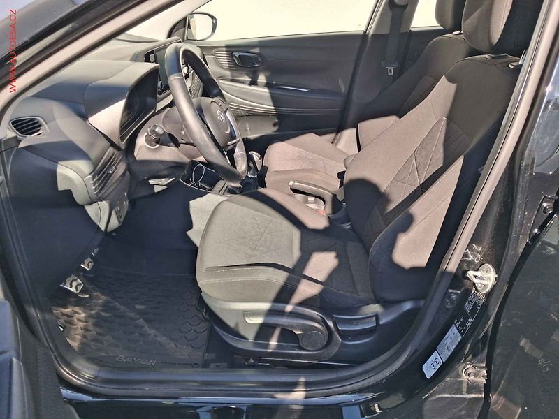 Hyundai Bayon (2021) 1.0 T-GDi, AC, tempo, park - fotka 9 z 15