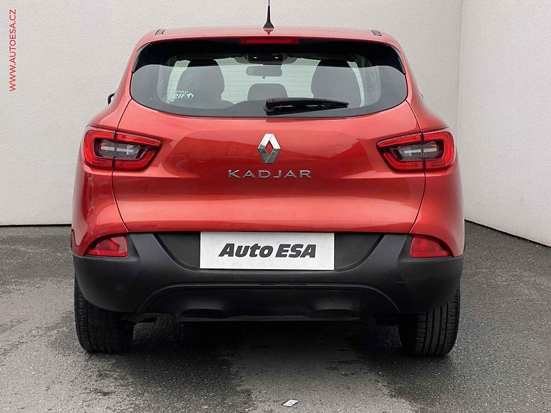 Renault Kadjar (2016) 1.2 TCe, ČR, AC, temp - fotka 5 z 17
