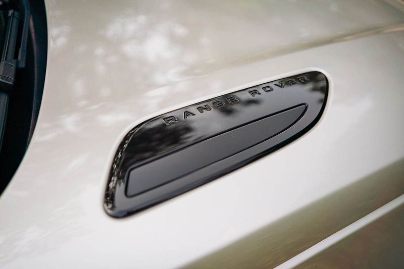 Land Rover Range Rover Velar (2020) D275 - fotka 10 z 30