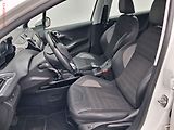 Peugeot 2008 (2019) 1.2 PT, Allure, AT, navi - náhled 9