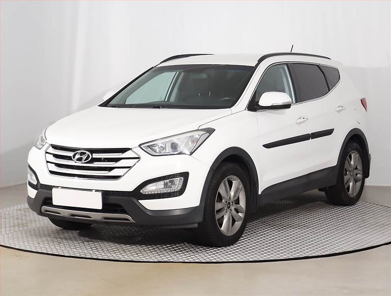 Hyundai Santa Fe (2015) 2.0 CRDi, 4X4, Tempomat - fotka 2 z 16