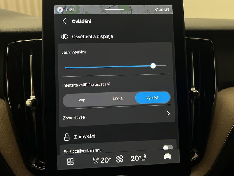 Volvo XC60 T6 AWD DARK PLUS AUT - fotka 38 z 48