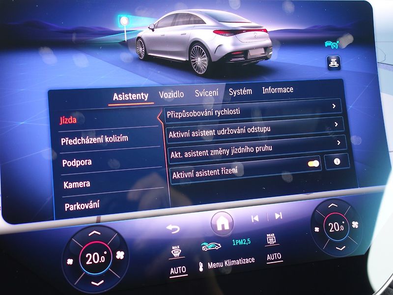 Mercedes-Benz EQE (2024) 350*4M*AMG*PAN*HYPERSCREEN*TOP - fotka 37 z 50