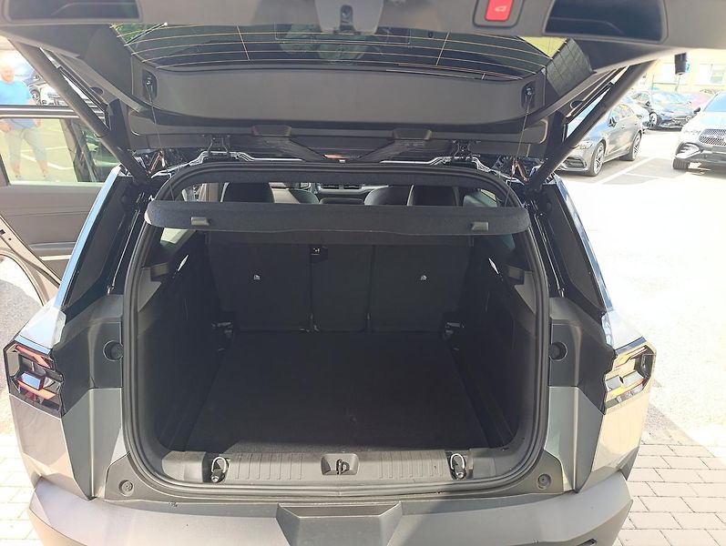 Jeep Compass (2026) First Edition e-Hybrid 145k - fotka 15 z 29