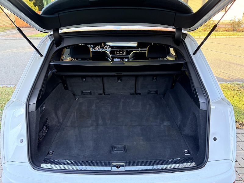 Audi Q7 QUATTRO S-LINE MATRIX NEZ. TOP - fotka 56 z 64