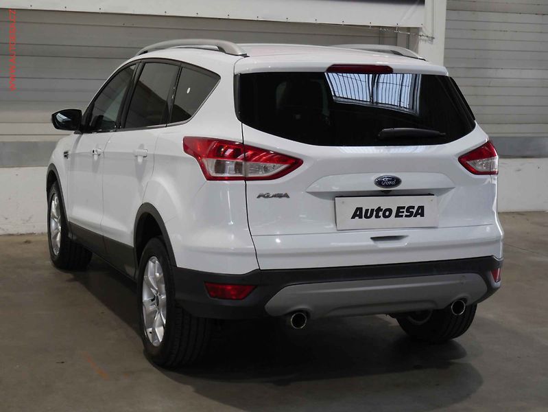 Ford Kuga (2013) 2.0 TDCi 4x4, 2.maj, Navi - fotka 4 z 22