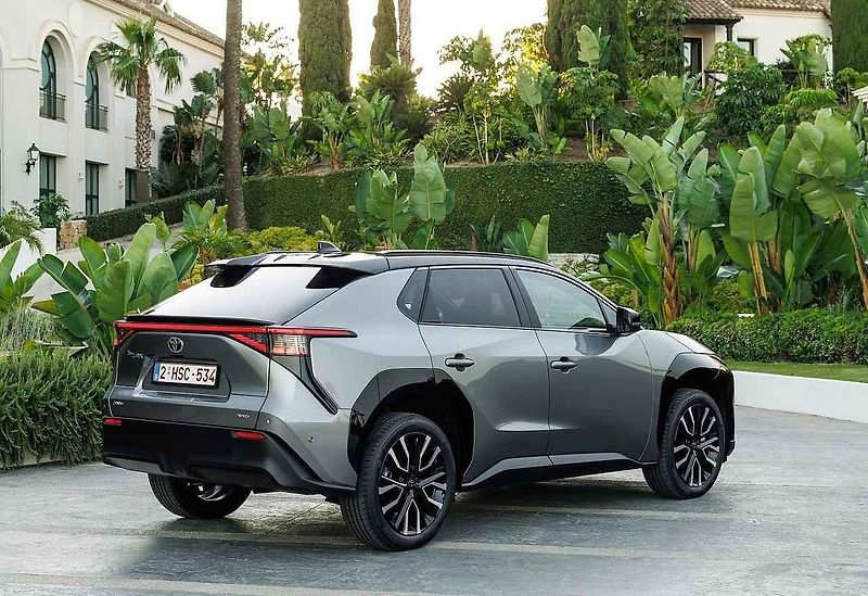 Design elektromobilů se od spalovacích aut nejvíce odlišuje na přídi.
