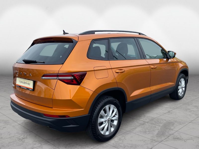 Škoda Karoq 1.5 TSi DSG 7st. SELECTION - fotka 2 z 30