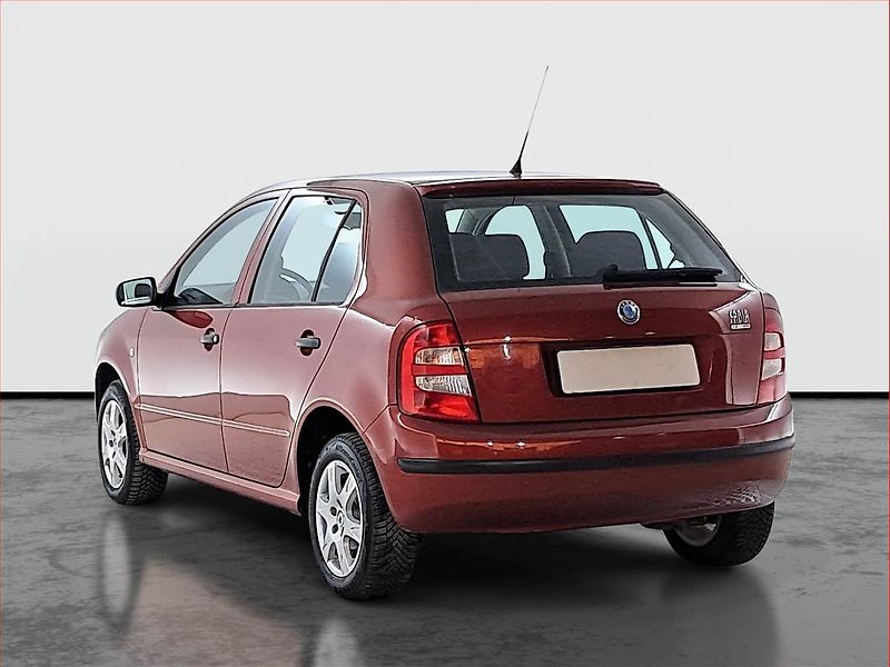 Škoda Fabia (2003) 1.2 12V, po STK, jezdí výborně - fotka 4 z 16