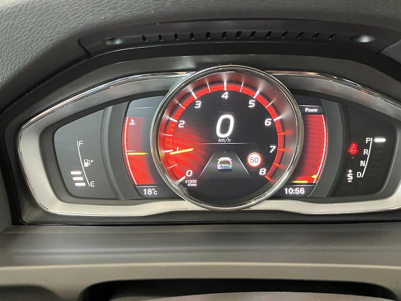 Volvo V60 POLESTAR Limited Edition, ČR - fotka 22 z 39