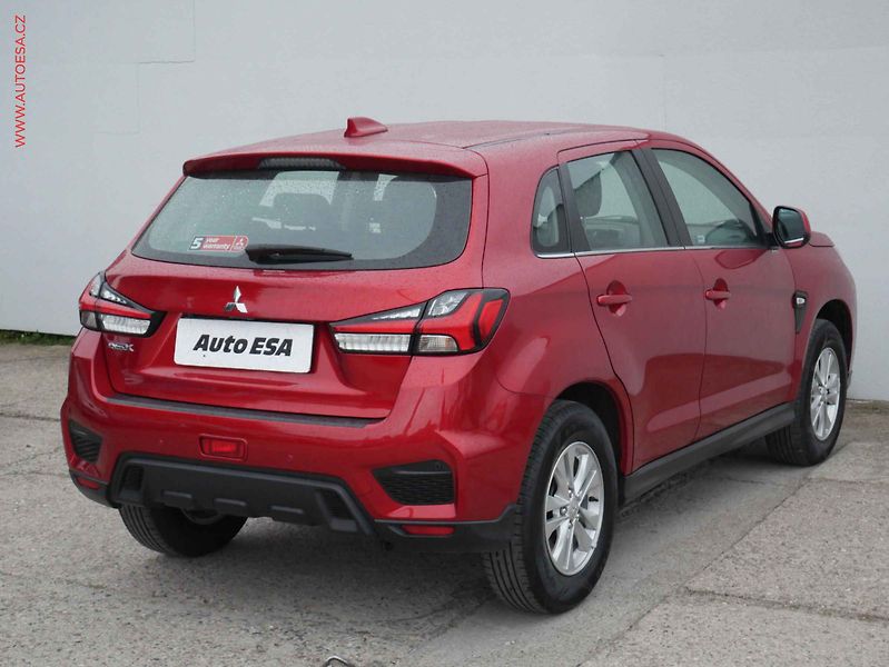 Mitsubishi ASX (2021) 2.0 MIVEC, ČR, AC, temp - fotka 6 z 14