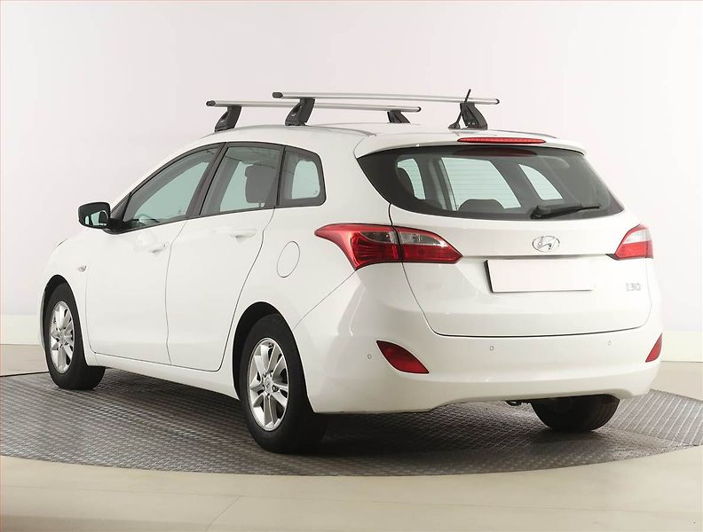 Hyundai i30 (2016) 1.6 CRDi, Tempomat - fotka 4 z 16