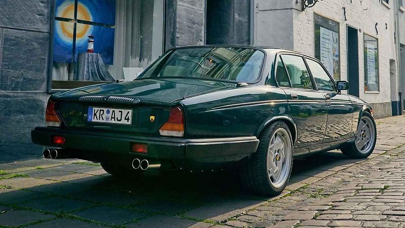 Arden AJ 4 Jaguar XJ12