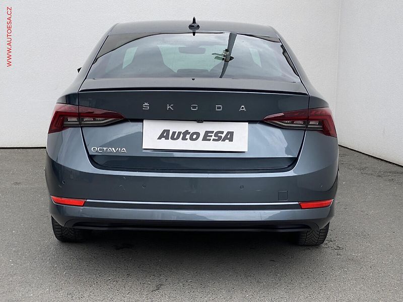 Škoda Octavia (2022) 2.0 TDi, 1.maj,ČR, Style - fotka 5 z 18