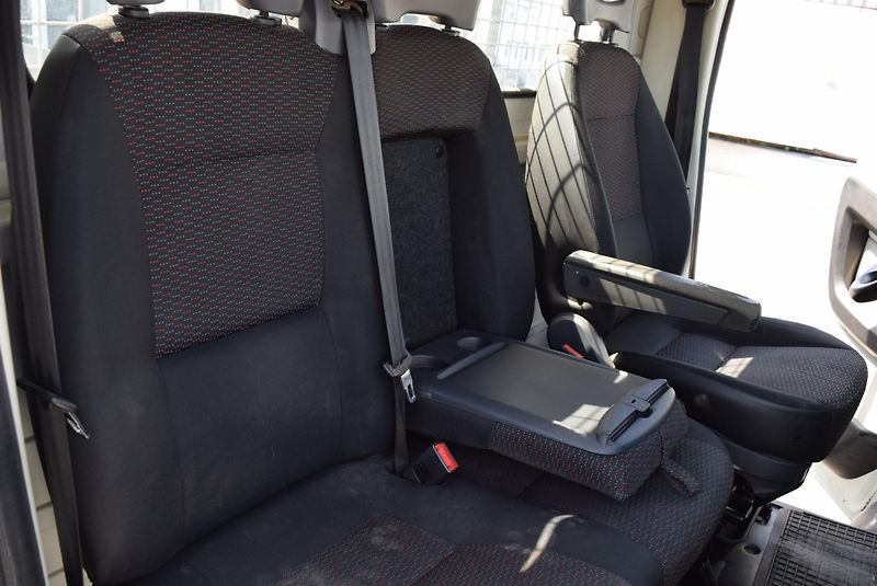 Peugeot Boxer (2015) 2.2HDI 96kw VALNÍK NAVI AC - fotka 32 z 35