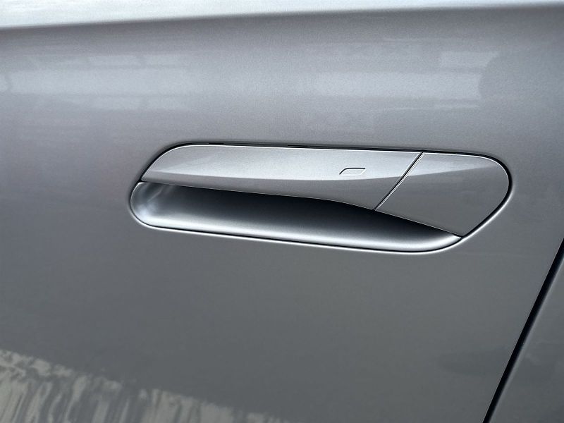 Volkswagen ID.7 Tourer (2025) 210 kW Pro S People - fotka 27 z 33