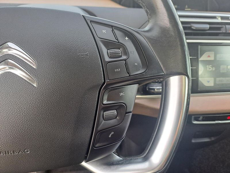 Citroën C4 Picasso (2014) 1.6 ČR 1. MAJITEL, PĚKNÝ STAV - fotka 26 z 32